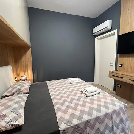 Dennys New Bazaar Delight Premium Apartman