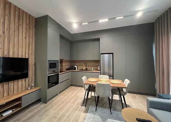 Dennys New Bazaar Delight Premium * Tirana